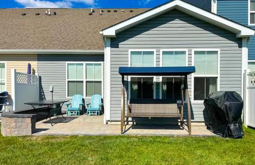 Millville House | Bishops Landing - 38480 Carroll Dr