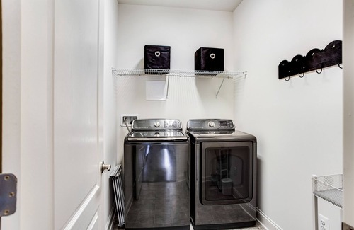 Millville House | Bishops Landing corner lot with WiFi, AC, patio, & pool/tennis/fitness center