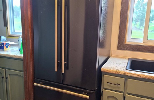 Custer Apartment | Bison Loft Suite- Trailers/UTV's/Bikers Welcome