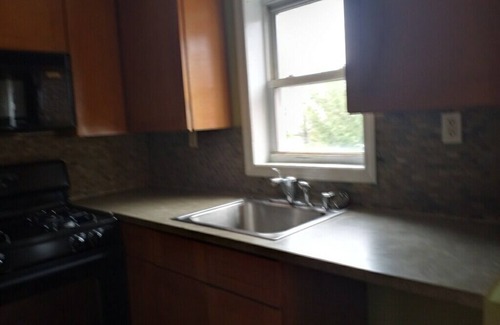 Canarsie Apartment | BK BLUE HOUSE Full access