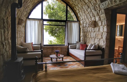 Deir Dourite Hotel | Bkerzay