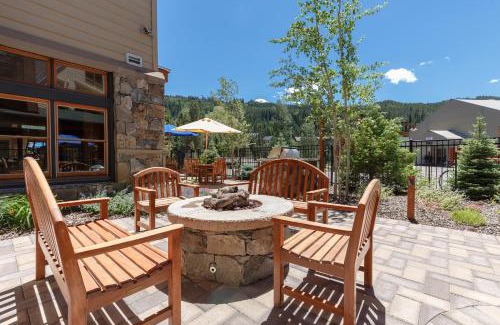 River Run Apartment | Black Bear 8046