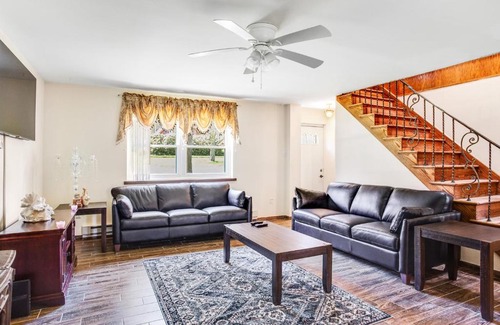 White Haven House | Black Bear Pass