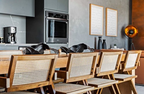 Joshua Tree House | BLACK C HOUSE (Pool/Spa/BocceBall)