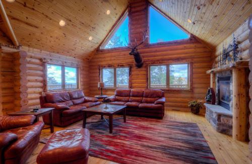 Lead House | Black Diamond Lodge