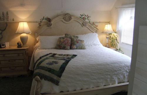 Helen Bed & Breakfast | Black Forest Bed & Breakfast
