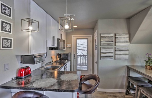 Rapid City Cabin | Black Hills Cabin ~ 10 Mi to Mt Rushmore!