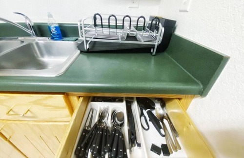 Keystone Apartment | Black Hills Haven | Pine Peak – Unit 1 · A Vensérra Retreat near Mount Rushmore