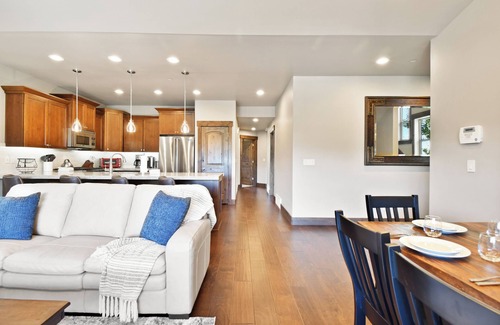 Snowbird House | Black Rock Ridge by Luxury Mountain