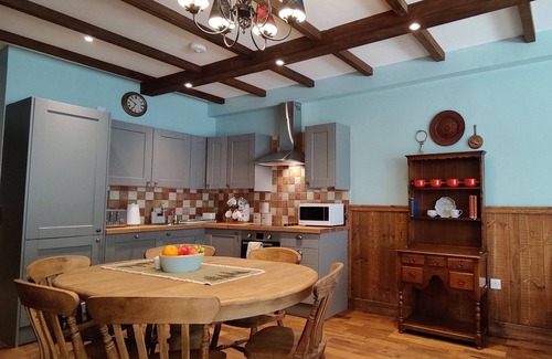 Letterfinlay Apartment | Black Sheep Hotels Cabins - The Bothy