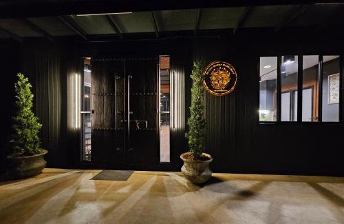 Pong Ta Long House | Black Sheep House Khaoyai by ALPHATEL PARTNER
