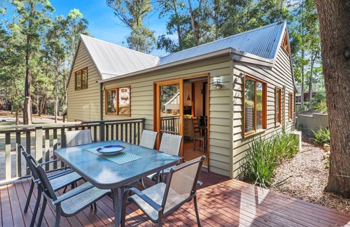 Sawmill Settlement House | Blackwood Chalet - Base of Buller