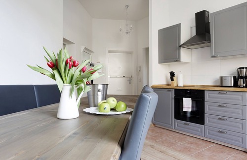 Wilmersdorf Apartment | BLISSE West Berlin typically - Grand Apt 5 Bedrooms + 3 bathroom + 3 balcony