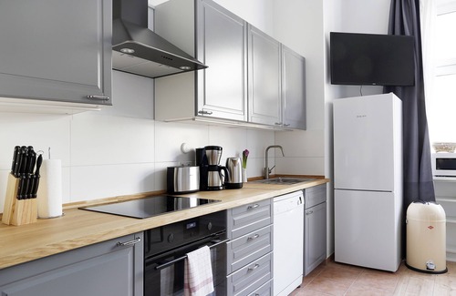 Wilmersdorf Apartment | BLISSE West Berlin typically - Grand Apt 5 Bedrooms + 3 bathroom + 3 balcony