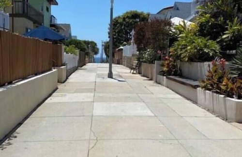 Hermosa Beach Apartment | Blocks from the beach, enjoy this newly renovated studio.