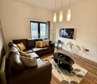Salford Apartment | Bloom Apartments - City Centre - Gated Parking