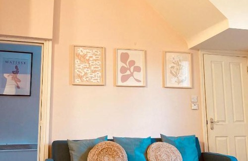 Lancaster House | 'Bloomfield' at stayBOOM