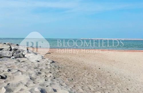 Al-Fujairah Villa | Bloomfields 2BR Villa Beach Access Fujairah