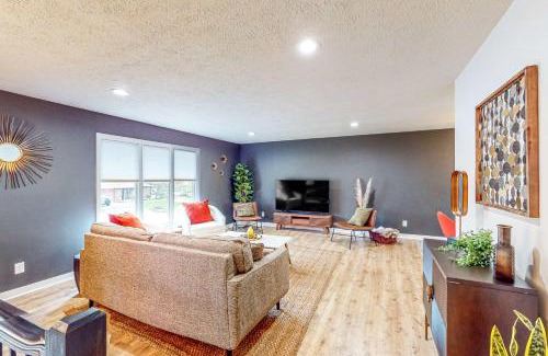 Bloomington House | Bloomington Beauty