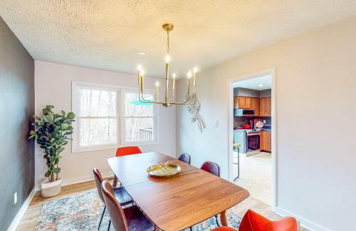 Bloomington House | Bloomington Beauty