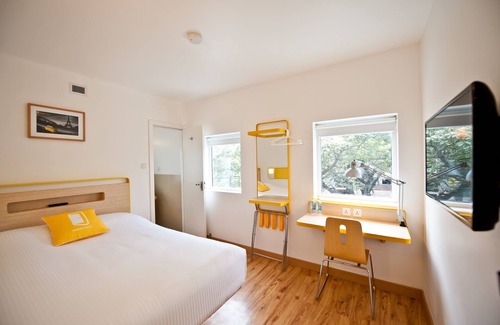 Indiranagar Hotel | Bloomrooms @ Indiranagar