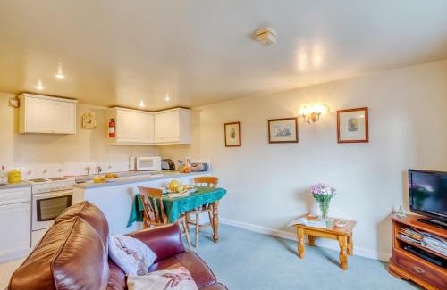 Knaresborough House | Blossom Cottage