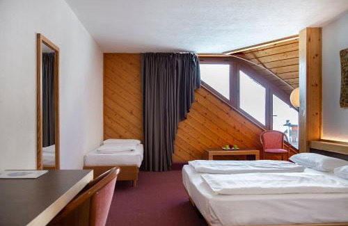 Maso Corto Hotel | Blu Hotel Senales Zirm-Cristal