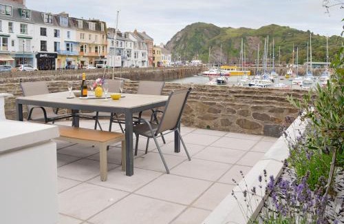 Hele House | Blue Beach House