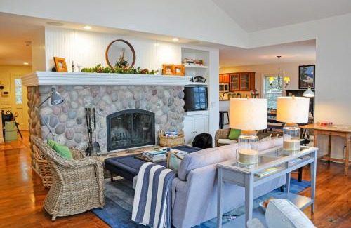 Glen Arbor House | Blue Bear