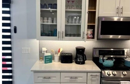 Jefferson House | Blue Diamond Dream.