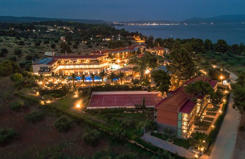 Ormilia Hotel | Blue Dolphin Hotel