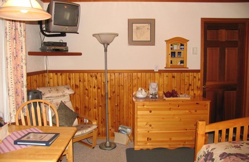 Clearwater Bed & Breakfast | Blue Grouse Country Inn Bed & Breakfast