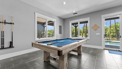 Lake Norman of Catawba House | Blue Heron by AvantStay Lakefront Dock Pool Theater Sleeps 22