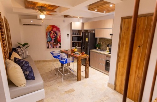 Cartagena House | Blue House Castillo View – Private Jacuzzi & Colonial Balconies