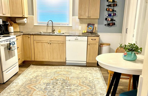 Charlevoix House | Blue J Cottage Charlevoix, MI