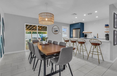 Scottsdale Estates Nine House | Blue Lagoon - HTD Pool, Ping Pong, Old Town 1mile