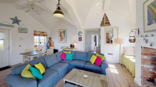Filey House | Blue Moon at The Bay Filey, sleeps 4-5, 2 dogs welcome