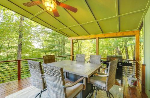 Brevard House | Blue Ridge Pkwy View and Deck Brevard Home!