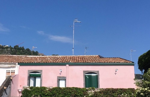 Santa Tecla Villa | BLUE SANTA TECLA Ancient residence overlooking the Ionian sea