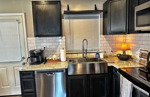 Newnan House | Blue Skies!