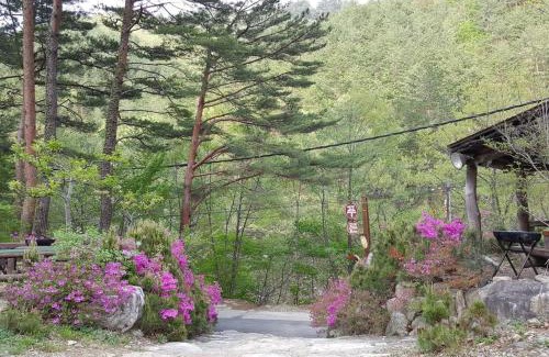 Yangyang House | Blue Sky Milky Way Pension