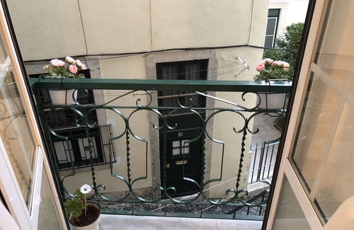 Santo Estevao Apartment | Blue Urban Alfama - Cozy Historical Flat