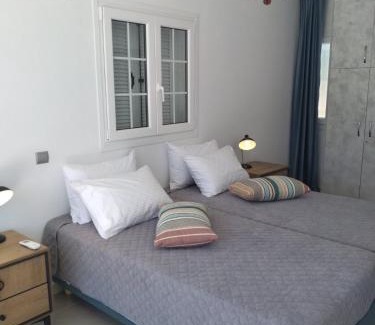 Karavomylos Villa | Blue Villa