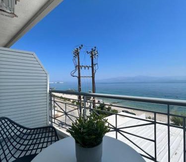 Kiato Apartment | Blue Wave Apartment