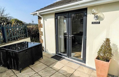 Woolfardisworthy Apartment | Bluebell Apartment - UK49298
