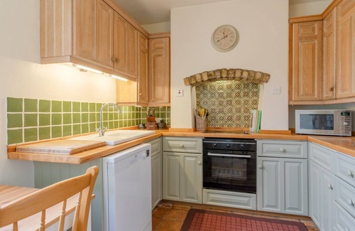 Biddestone Cottage | Bluebell Cottage, Euridge - Sleeps 6 in 3 bedrooms