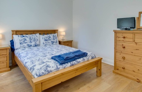 Llanrhidian Higher House | Bluebell Cottage in the beautiful Gower