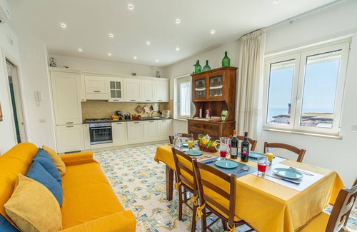 Termini House | Bluebell Residence - on the way to the famous path of "Punta Campanella"