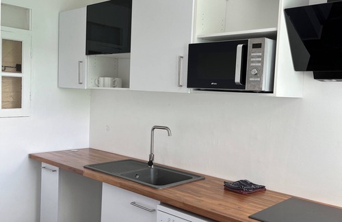 Sainte-Anne Cottage | blueberry bungalow on the estate