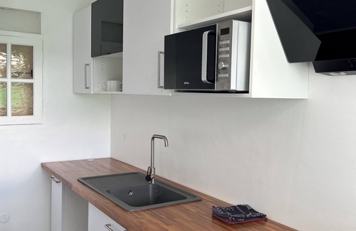 Sainte-Anne Cottage | blueberry bungalow on the estate